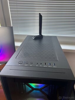 RX 9070XT/ Ryzen 7 9700x/32gb ddr5/1tb nvme - 6
