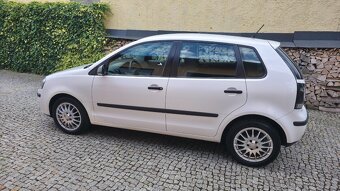 Volkswagen Polo 1.4 TDI Comfortline - 6