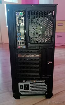 Ryzen 3 1200\32GB RAM\Quadro P2000-5GB\128GB SSD+500GB HD - 6