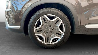 Ponúkame na predaj vozidlo Hyundai Santa FE - 1,6 PHEV 132KW - 6