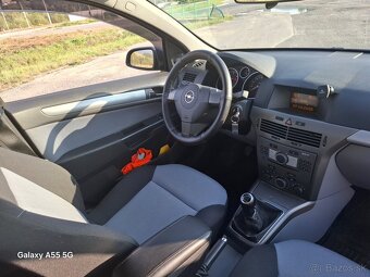 Opel Astra H - 6