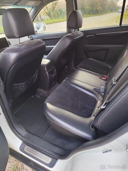 Hyundai Santa Fe 2.2 - 6