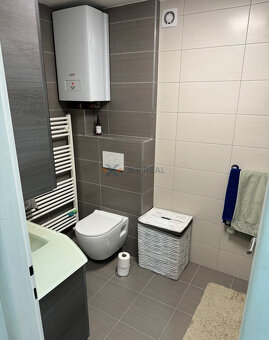 PREDAJ: INVESTIČNÁ PRÍLEŽITOSŤ V STAROM MESTE: 2-izbový byt - 6