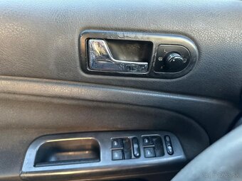 Rozpredám na náhradné diely Škoda Superb I 1.9 TDI AWX 96kw - 6