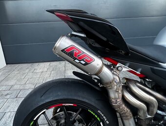 Ducati Panigale V4 top - 6