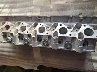 Hlava valcov mercedes om602.980 - 6