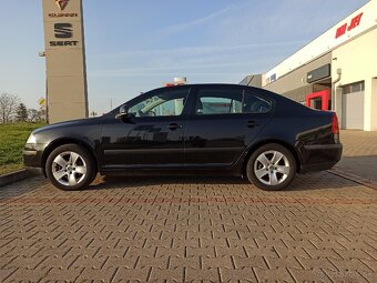 Škoda Octavia 1,6 benzín 2012 - 6