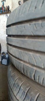 215/60r17 - 6