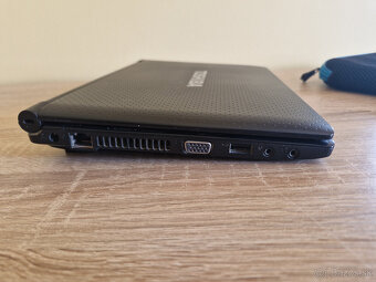 Notebook Toshiba NB500, display 10,1" - 6
