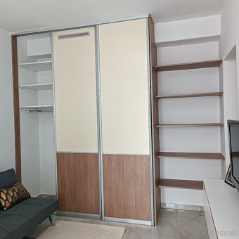 1izbový byt s klimatizáciou a parkovaním cena 470€komplet - 6