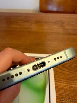 iPhone 15 128gb Zelený - 6