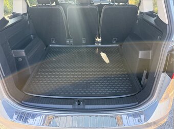 VW Touran Limited 1.5 TSI ACT DS7 - 6