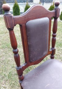 Vyrezávané stoličky - 6