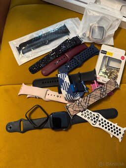 Predam iPhone 12 Pro 256GB + apple watch series6. 40mm - 6