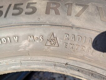 Predam 2ks pneu 225/55/r17 zimne 101V Barum - 6