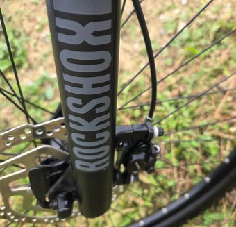 Horsky bicykel  damsky pansky ram S pneu 29 - 6