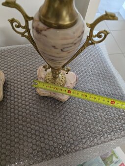 Mramorove hodiny a vázy - 6