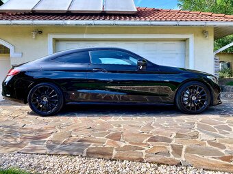 Mercedes-Benz C250 Coupe AMG Night Edition - 6