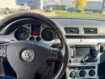 VW Passat B6 - 6