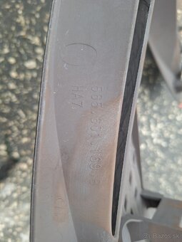 Puklice originál škoda karoq r19 - 6