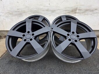 5X115 R19 ALU DEZENT - 6