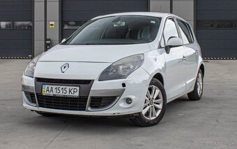 Renault Scenic 2.0 CVT 2011 - 6