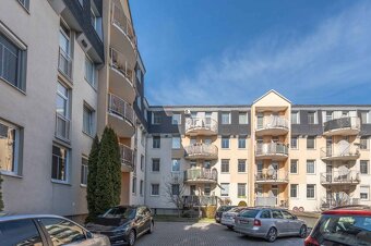 Babony TRE I Predaj pekný 3i byt s garážovým st. vo Vrakuni  - 6