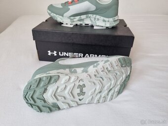 Under Armour - 6
