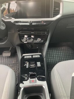 Predam Opel Mokka 1,2 Turbo, benzin,130PS,AT8 - 6