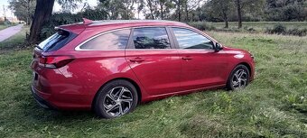 Hyundai i30 CW 2022 - 6