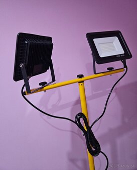 Led reflektory na stojane - 6