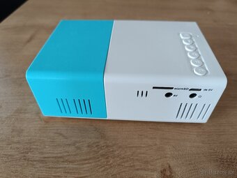 Predam uplne novy projektor - 6