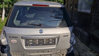 Suzuki sx4 - 6