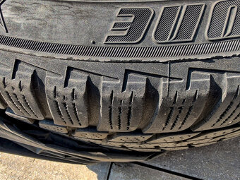 Sada 16" plechových diskov (s puklicami a pneu) - 6