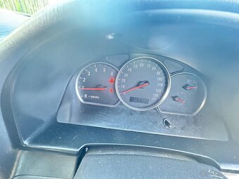 Suzuki Grand Vitara 2.0TD DIESEL MANUAL 4x4 Dovoz Gb - 6