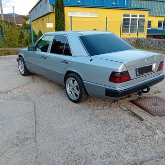 Mercedes-Benz w124 300D - 6