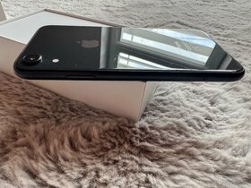 Predám iPhone XR 64GB Black - Komplet balenie - 6