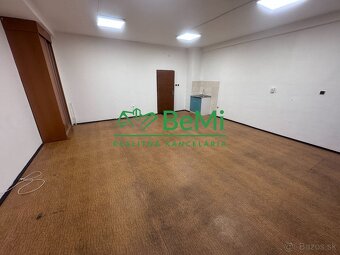 NA PRENÁJOM – kancelárske priestory od 15 do 54 m2, Nitra – - 6