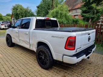 Ram 1500 Laramie 2020 5.7 Hemi 4x4 - 6