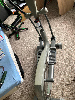 Eliptický trenažér - 6