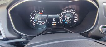 Ford Mondeo Combi 2.0 TDCi EcoBlue Titanium A/T Odpočet DPH: - 6