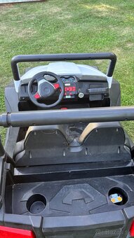 Predám elektrické autíčko Beneo RSX 4x4 24V - 6
