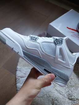 Jordan 4 Retro White Oreo - 6