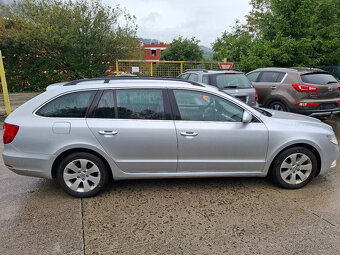 ŠKODA SUPERB COMBI 1,6 TDi 77kW 2013 - 6