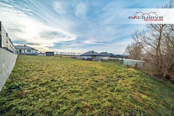 STAV.POZEMOK-TERIAKOVCE,903 M2, IS NA POZEMKU, NOVÁ LOKALITA - 6