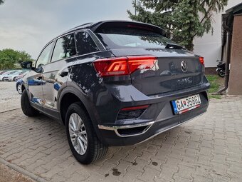 Volkswagen T-Roc 1.0 TSi Style M6 110k (benzín) - 6