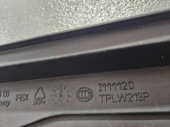 Gumena Vanička Trieda E Sedan - 6