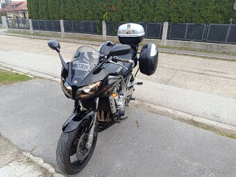 Yamaha Fazer 1000 - 6