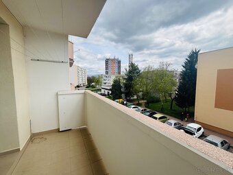3 izbový byt, 2x loggie na výbornej adrese- Dibrovova ulica - 6
