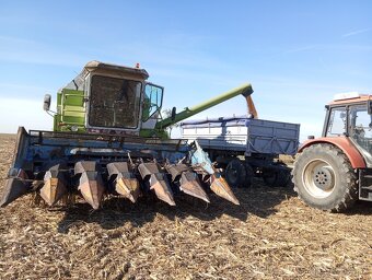 claas dominator 106 - 6